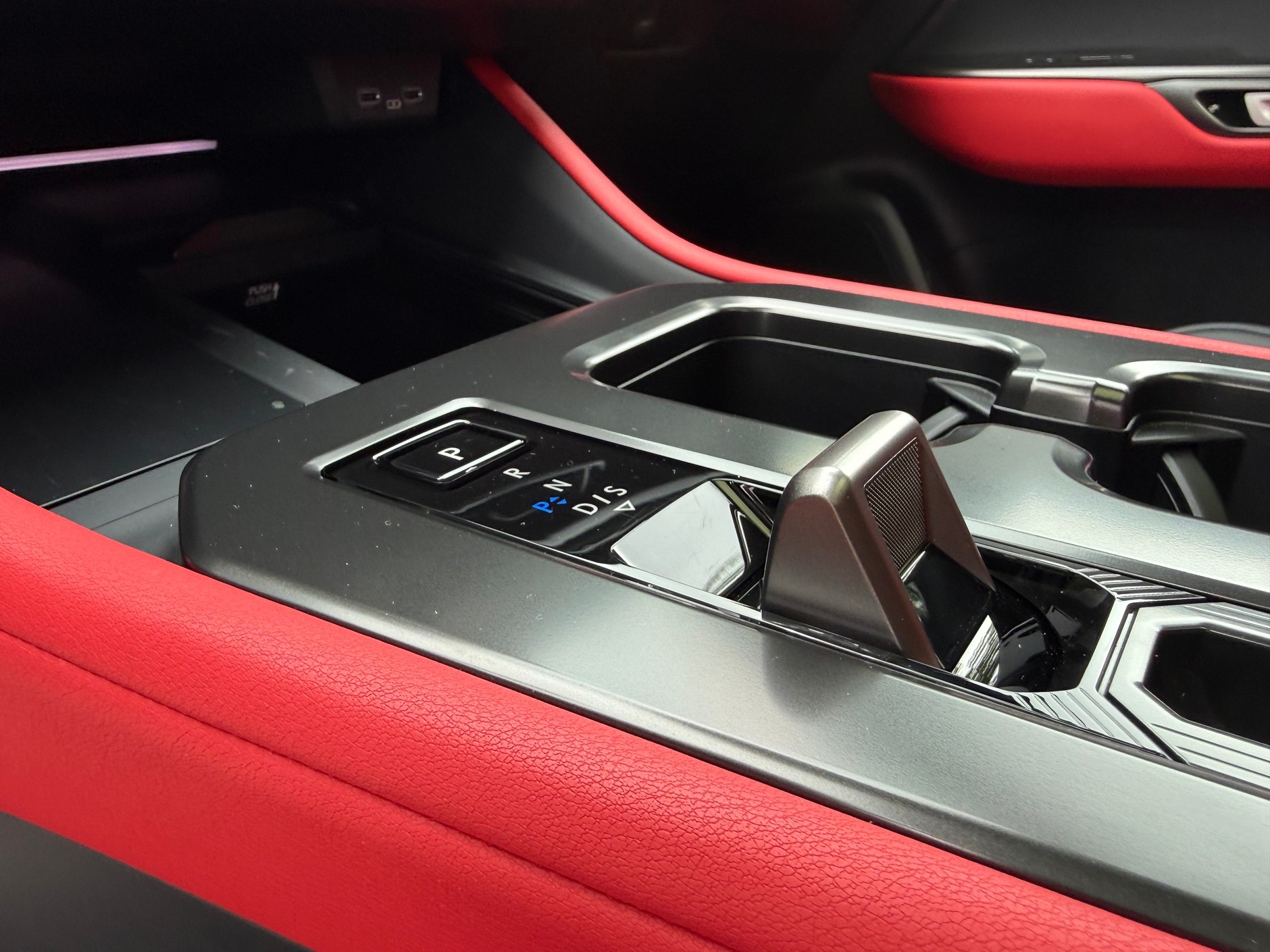 Nowy Lexus NX 2026