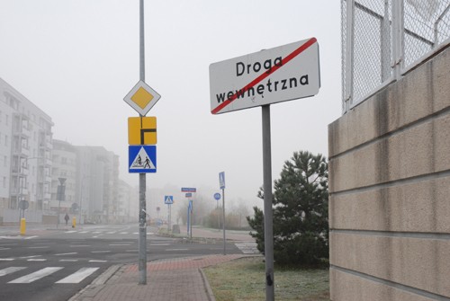 Kto postawił te znaki?