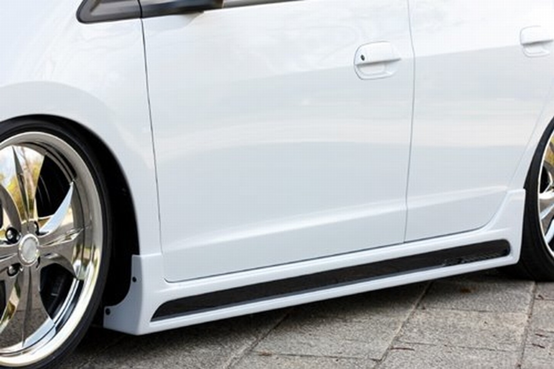 Honda Insight - Hybrydowy Lowrider