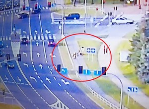 Wypadek na ścieżce, rowerzystka połamała ręce. Nagranie ku przestrodze