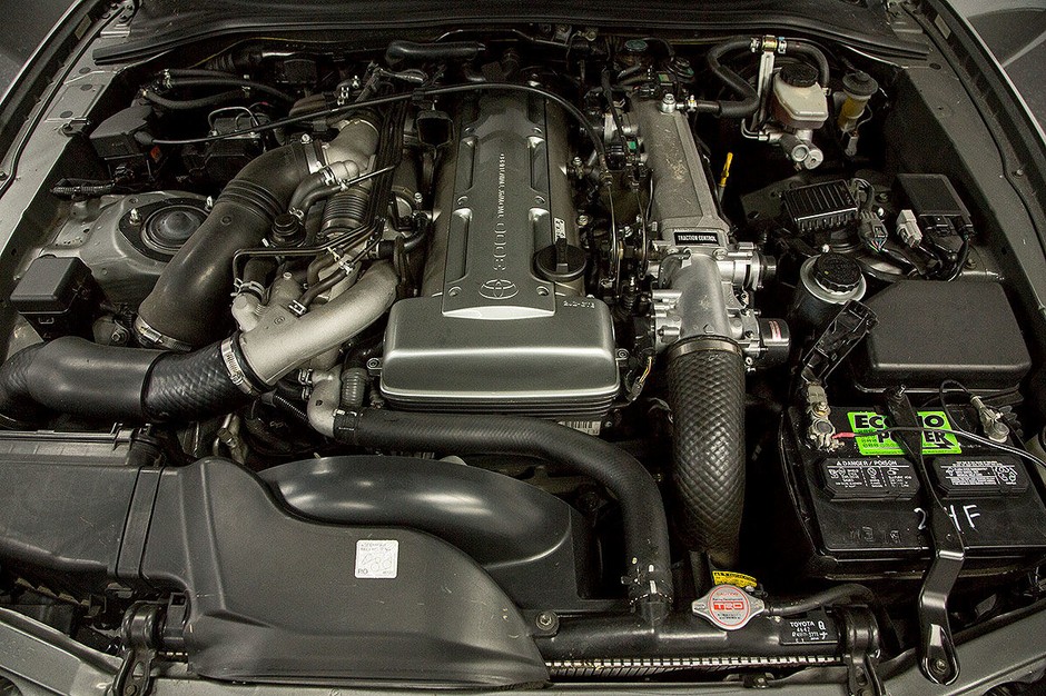Toyota Supra 4. generacji w wersji targa