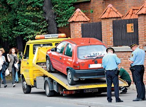 Znamy maksymalne stawki za usunięcie pojazdu z ulicy w 2020 roku. Będzie jeszcze drożej