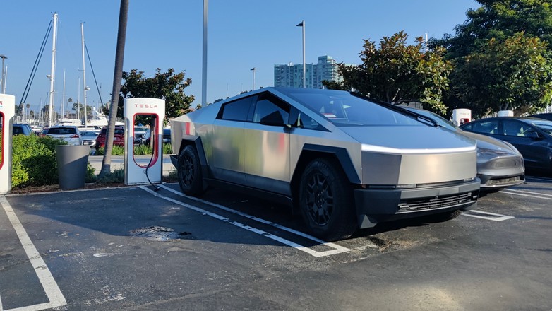 Tesla Cybertruck