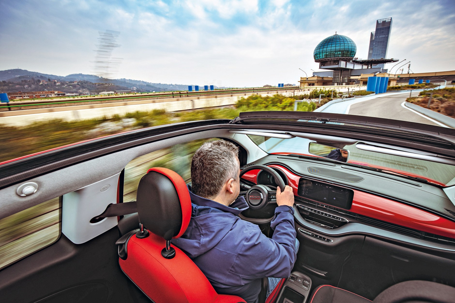 Nowy Fiat 500 Cabrio Red w Lingotto (2022)