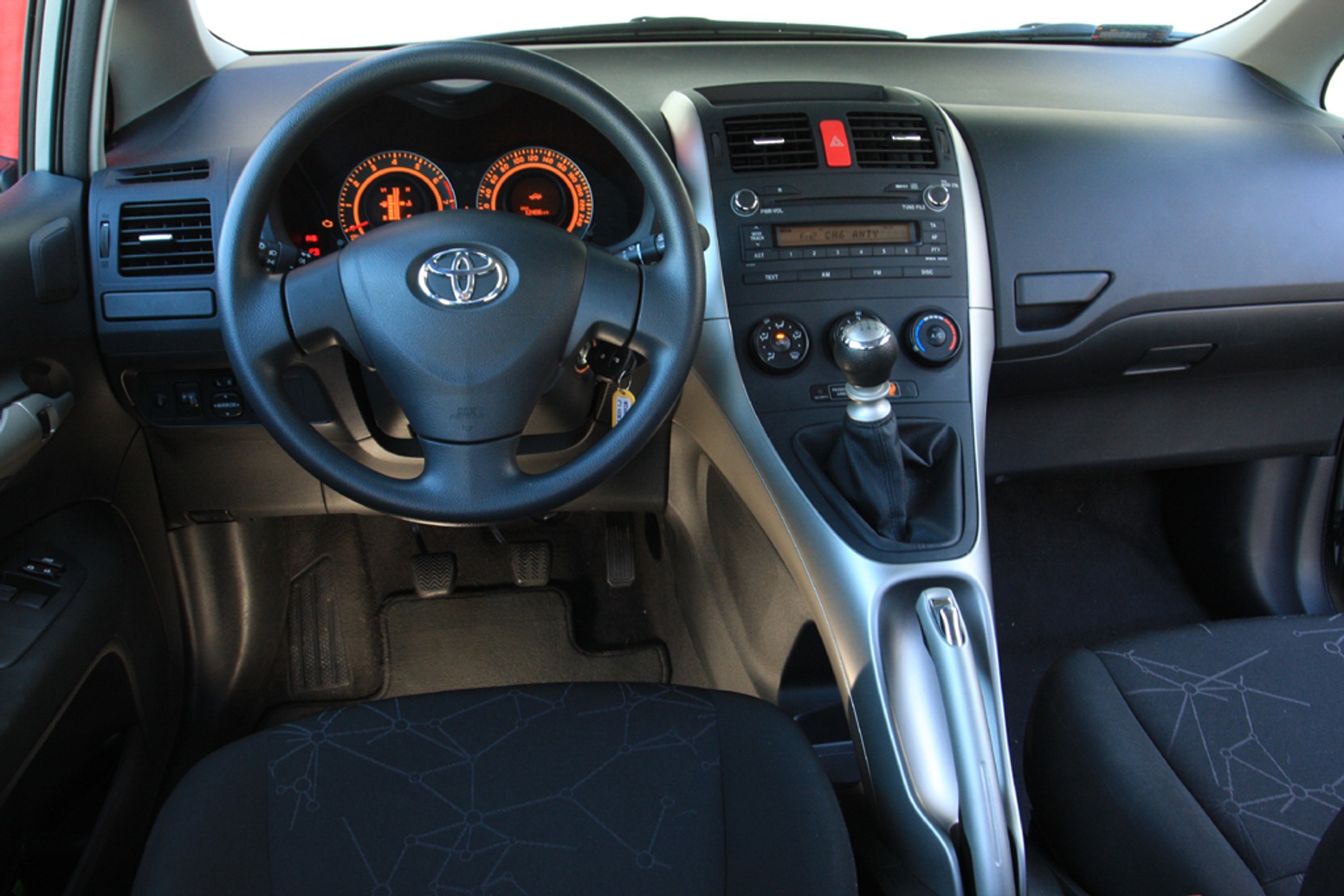 Toyota Auris 1.33 - Ukłon w stronę ekologii