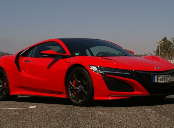 Honda NSX: wielki powrót "japońskiego Ferrari" (pierwsza jazda)