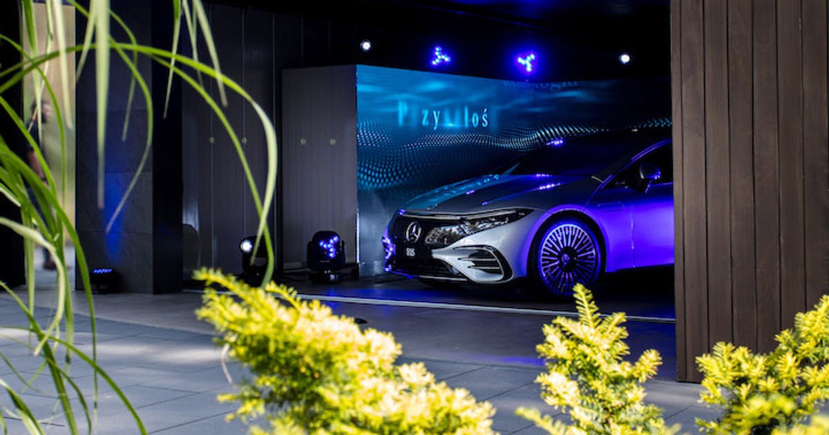 Mercedes EQS
