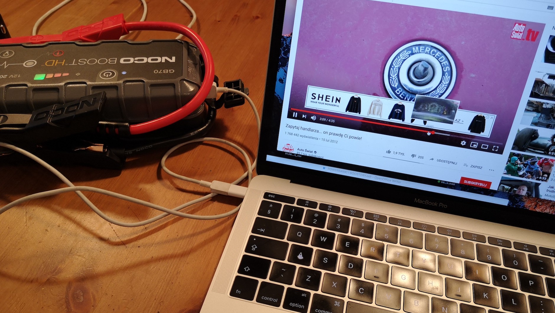 Zasilanie (ładowanie) laptopa jest zastrzeżone dla boosterów z dużym wbudowanym akumulatorem li-ion