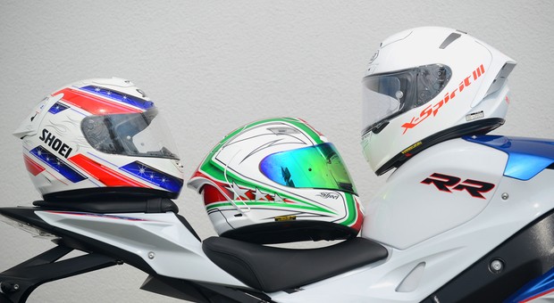 Test kasków motocyklowych Shoei X-Spirit - porównanie trzech generacji