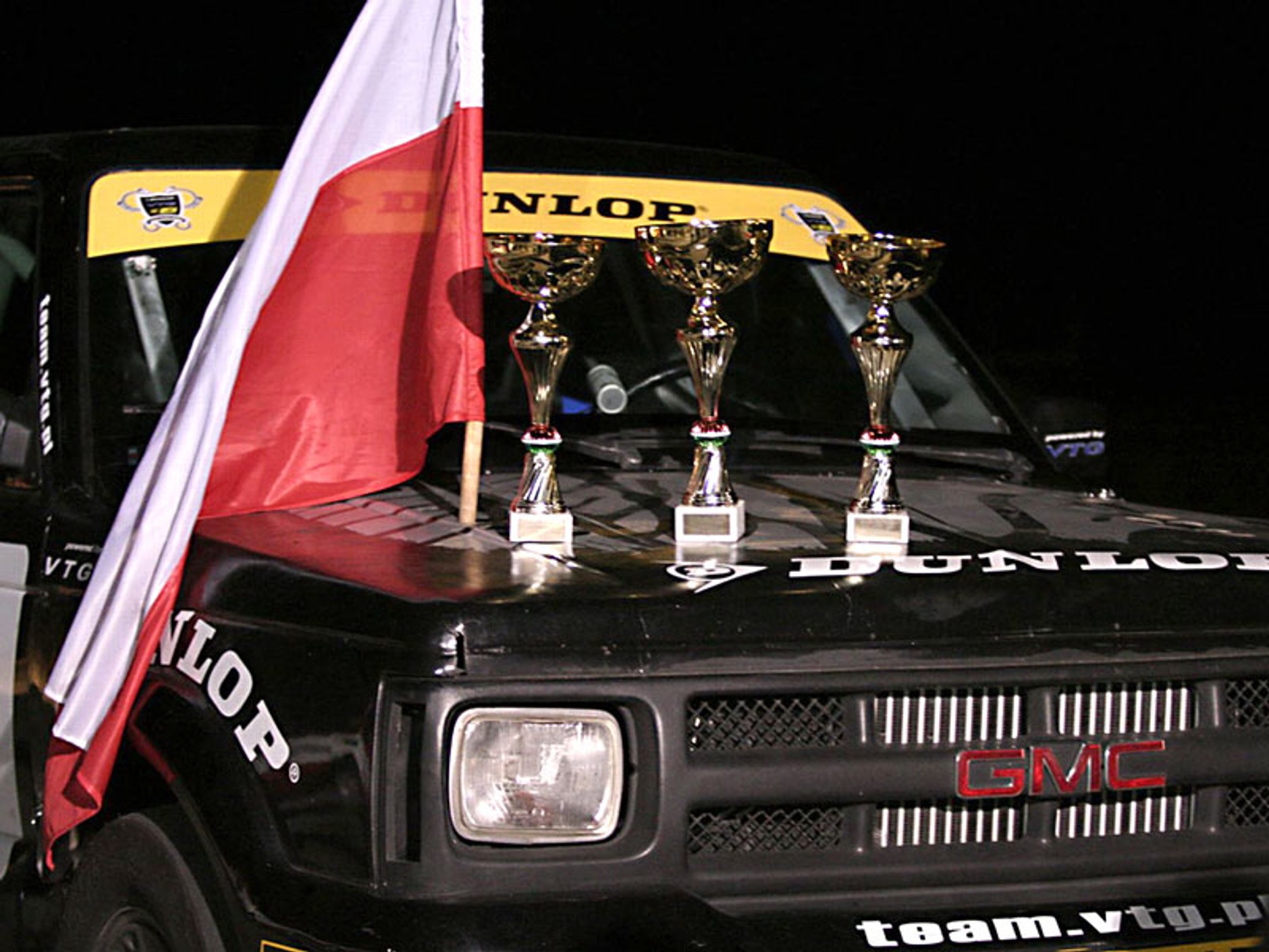 Dunlop Team zwycięża za granicą