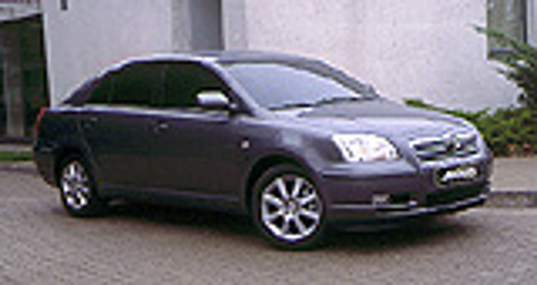 Nowa Toyota Avensis