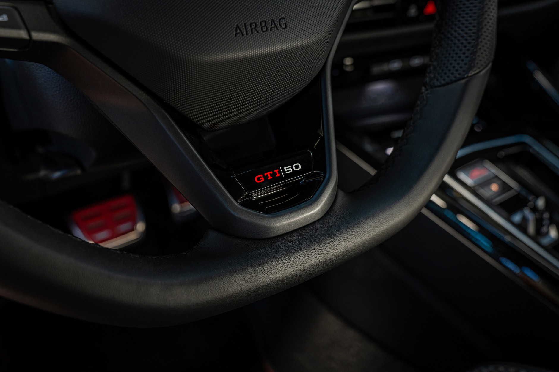 Volkswagen Golf GTI EDITION 50