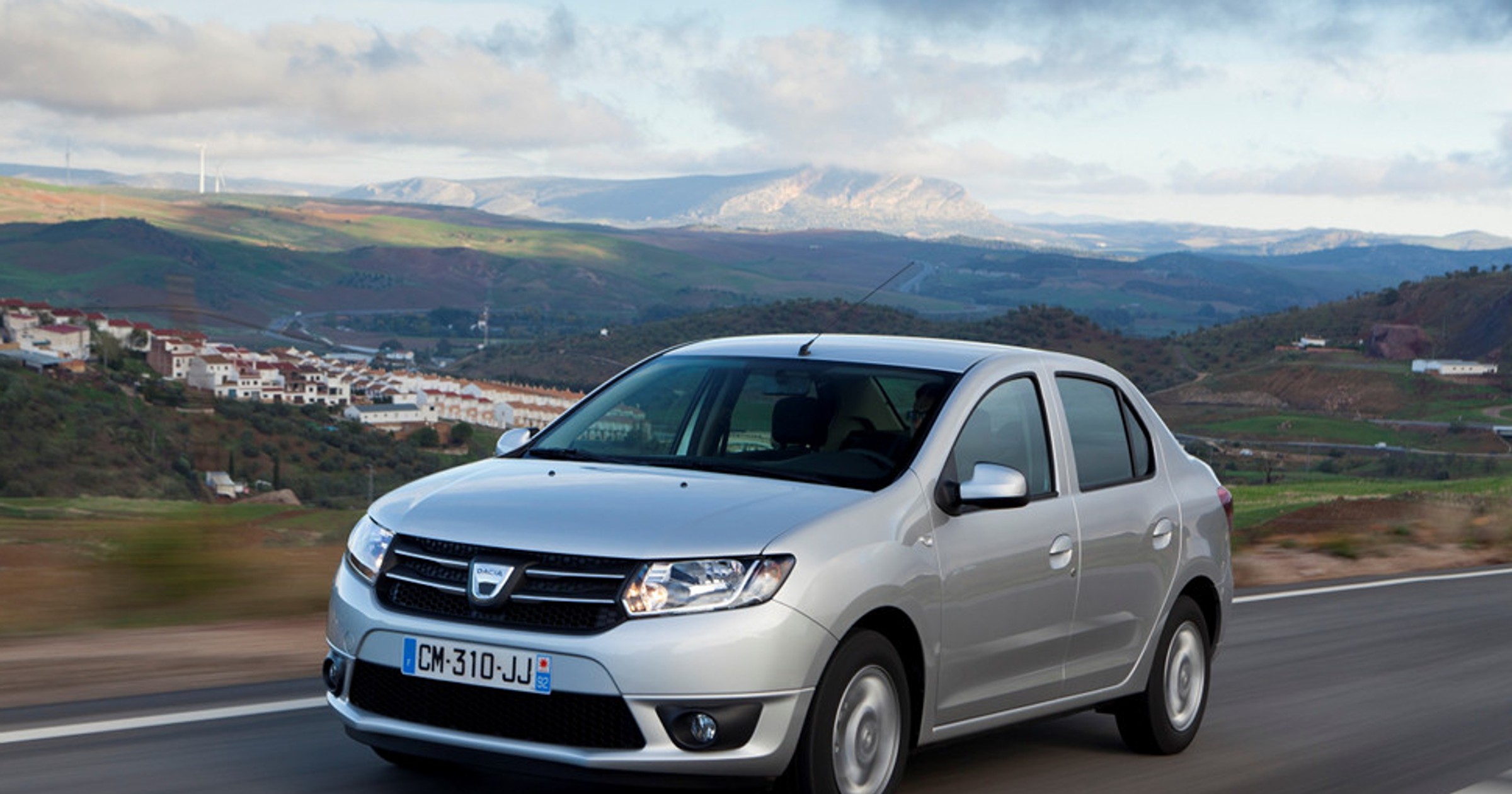 Nowa Dacia Logan od 28 900 zł