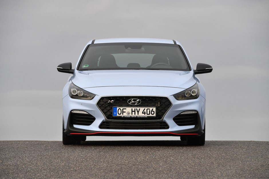 Hyundai i30 N kontra Peugeot 308 GTI - takie powinno być GTI