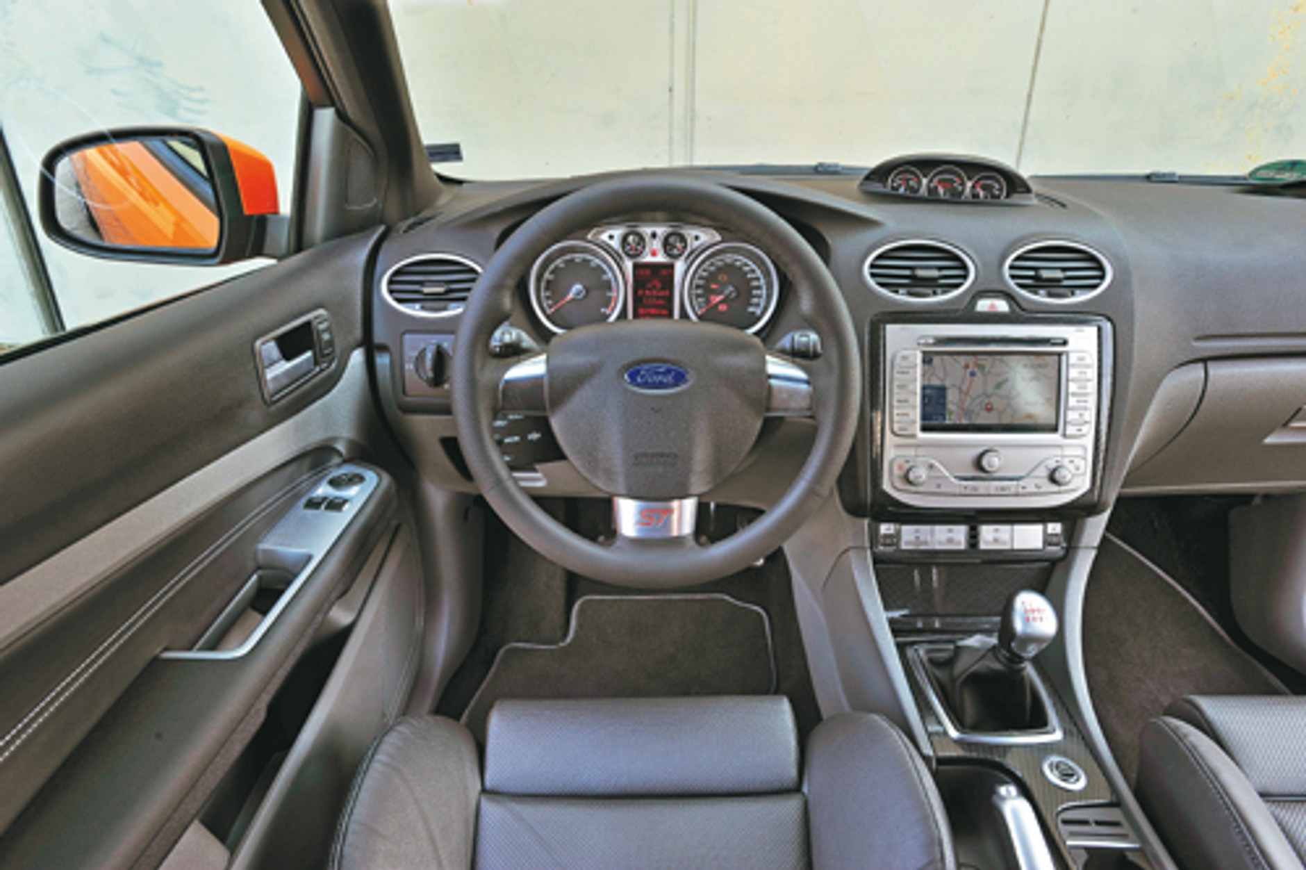 Które GTI jest najlepsze? Ford Focus ST kontra VW Golf GTI, Honda Civic Type R i Volvo C30 T5