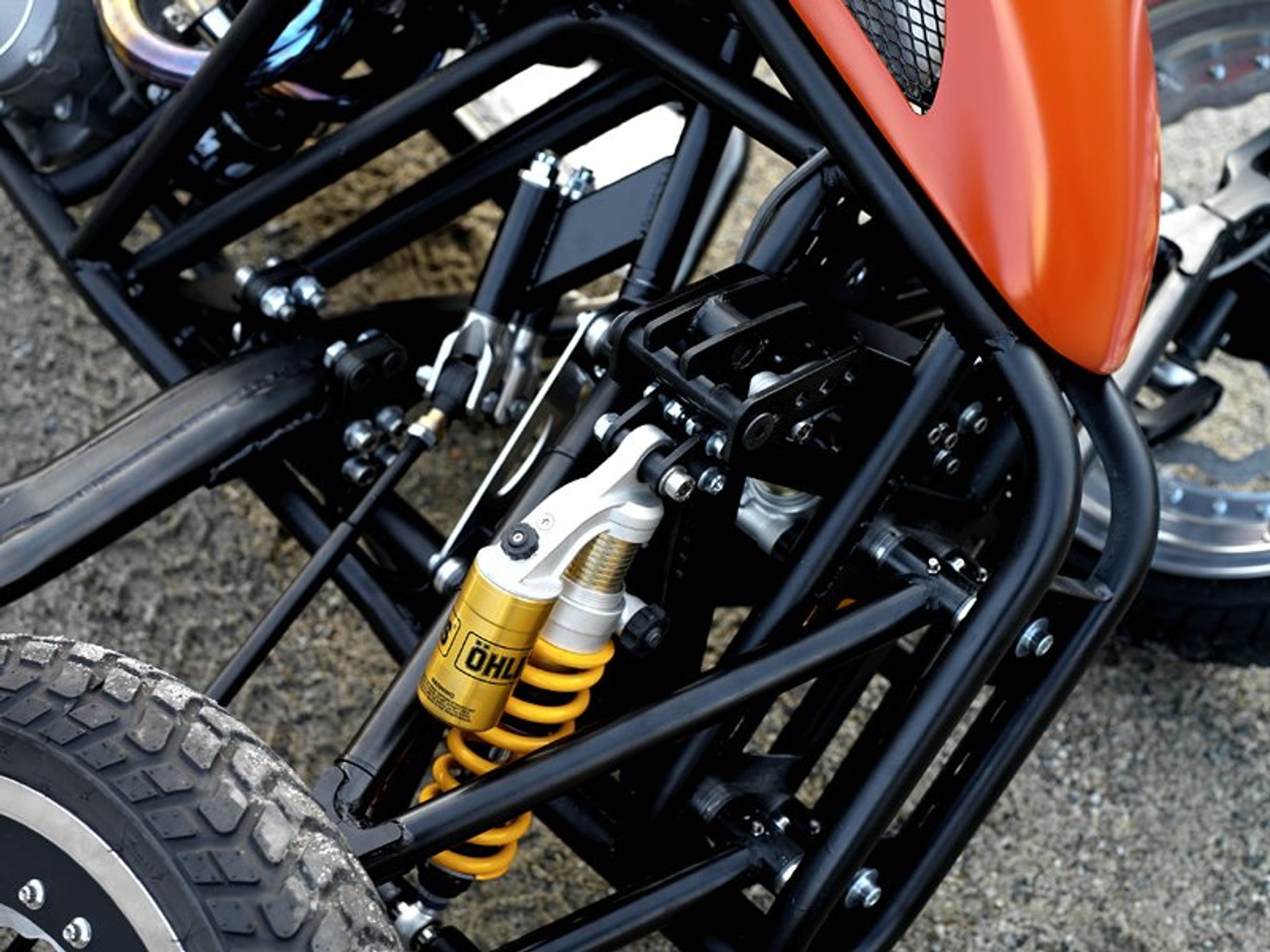 Brudeli 625L – zwariowany trójkołowiec