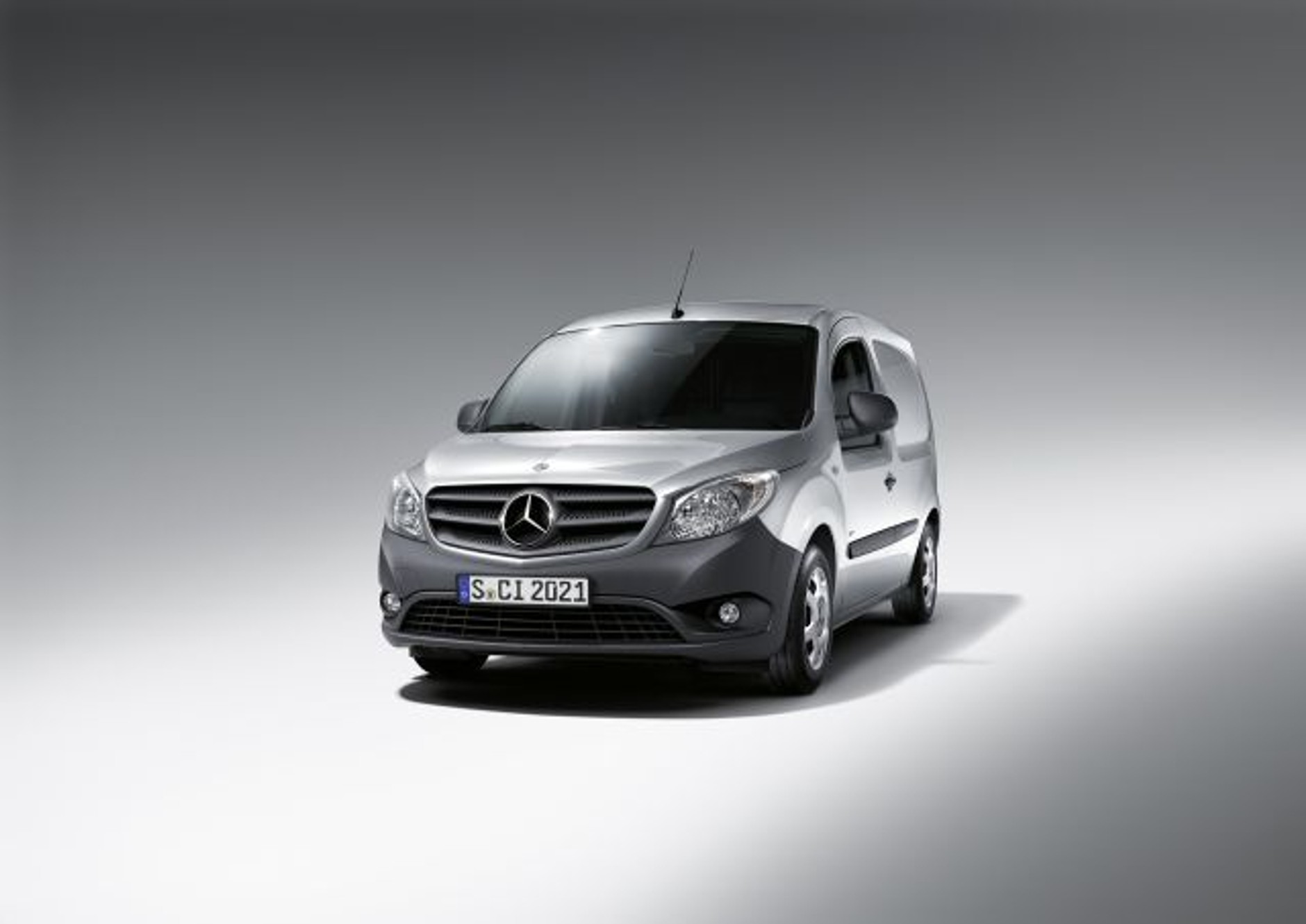 Mercedes Citan: nowy konkurent Berlingo i Doblo