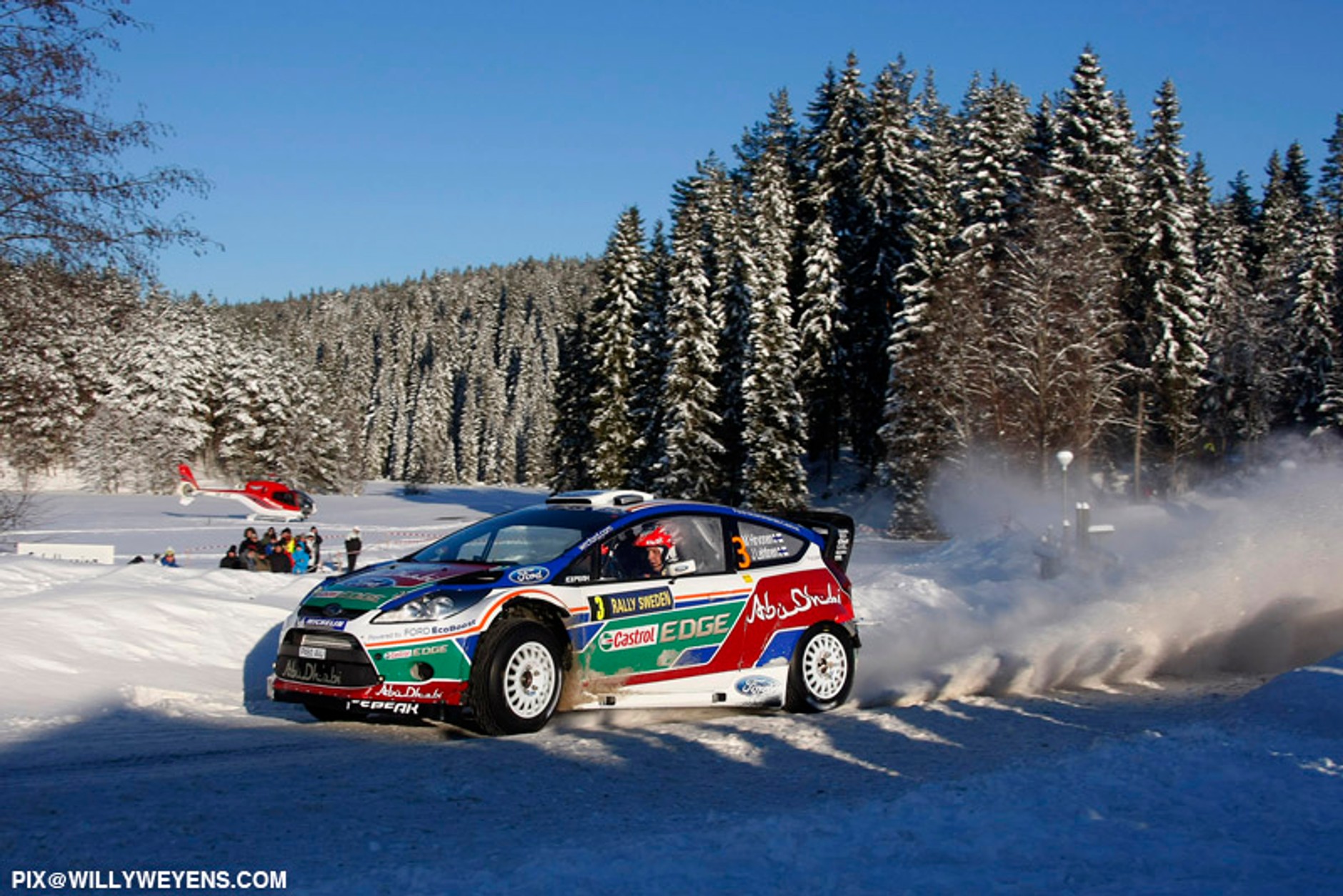 Trzy Fiesty na czele Rajdu Szwecji 2011