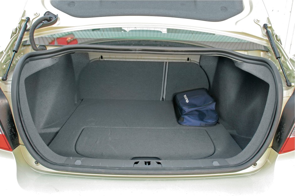 Volvo S40