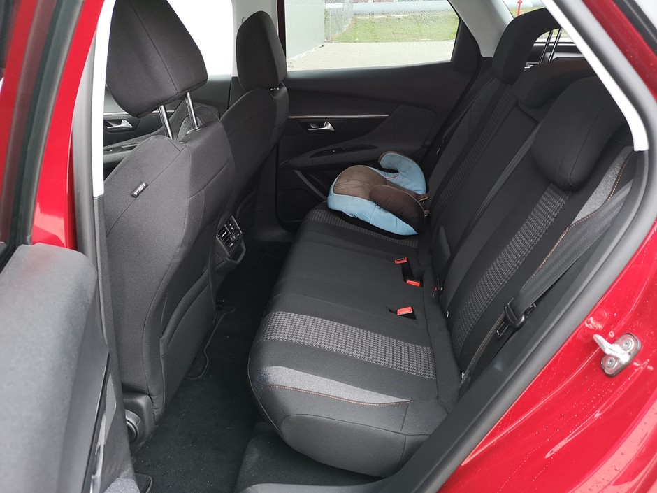Peugeot 3008 1.5 BlueHDi