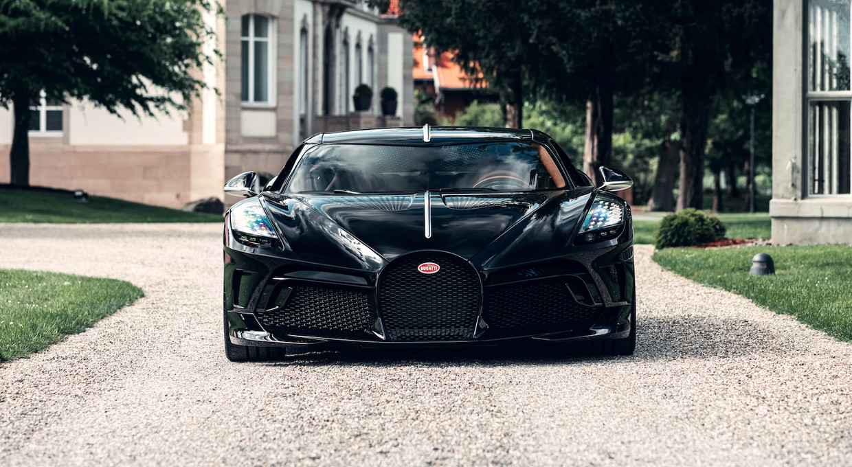 Bugatti La Voiture Noire po dwóch latach trafi do właściciela