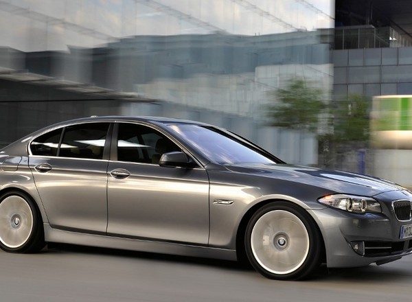 BMW serii 5 z mocną pozycją na polskim rynku