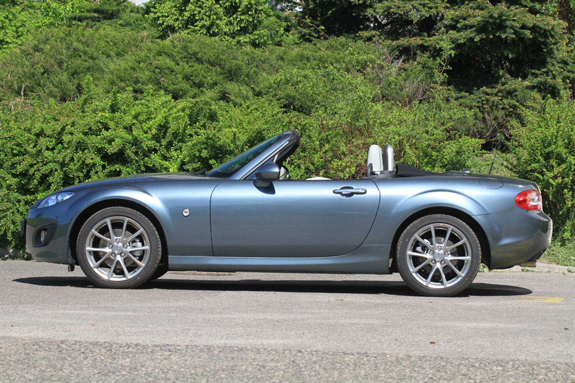 Mazda MX-5 znów z miękkim dachem