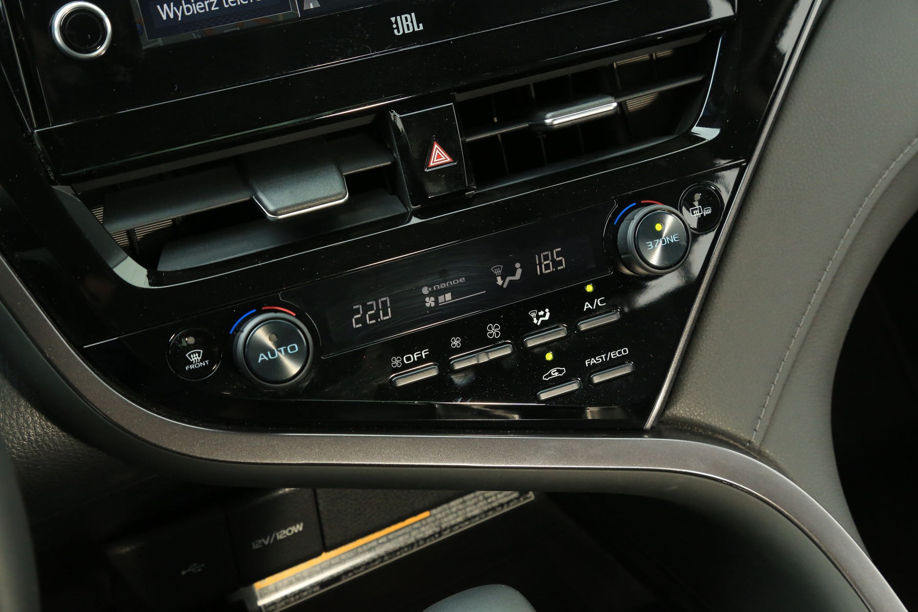 Toyota Camry 8. generacja FL 2021