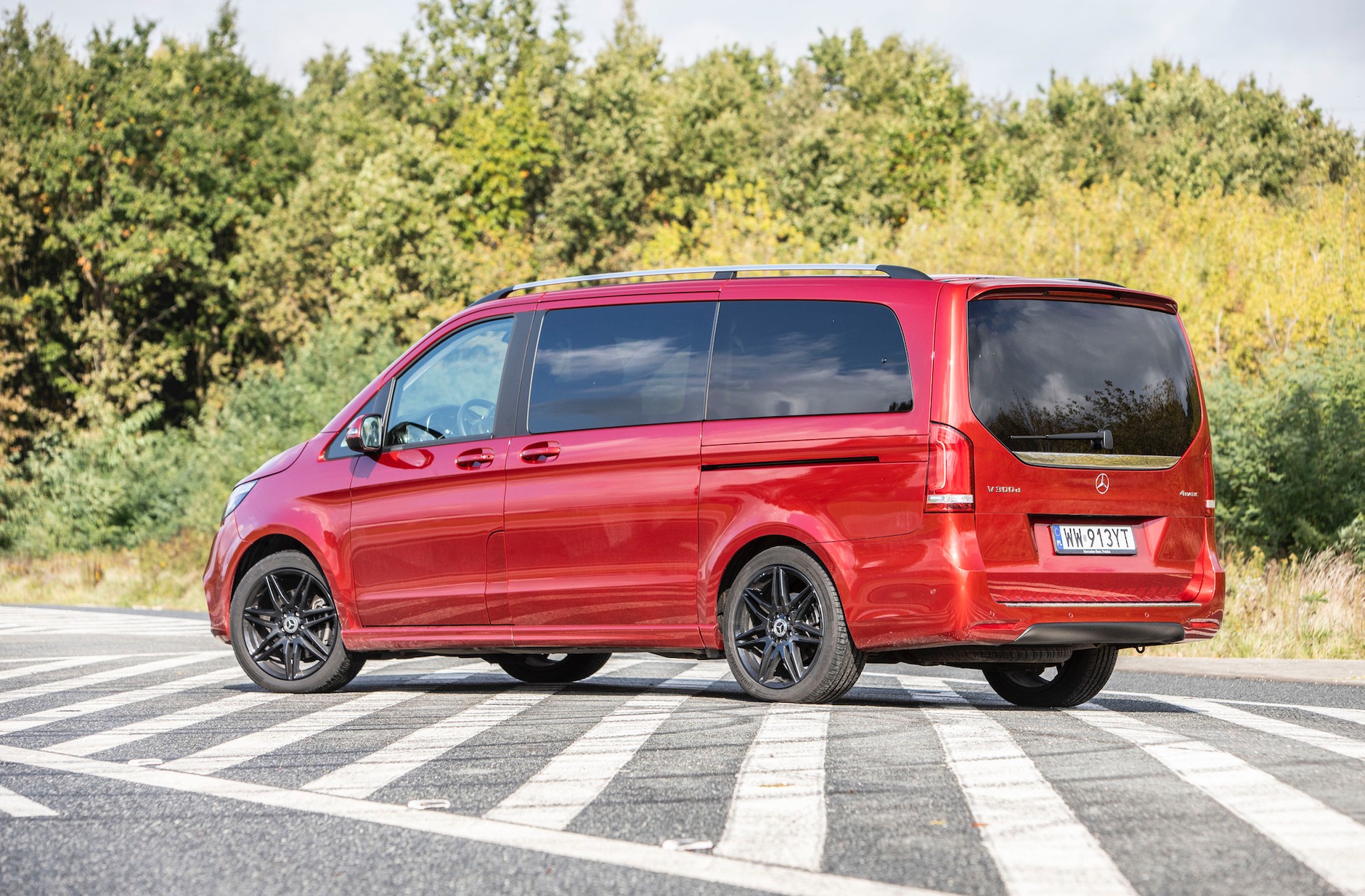 Mercedes V 300 d 4Matic – autobus klasy wyższej