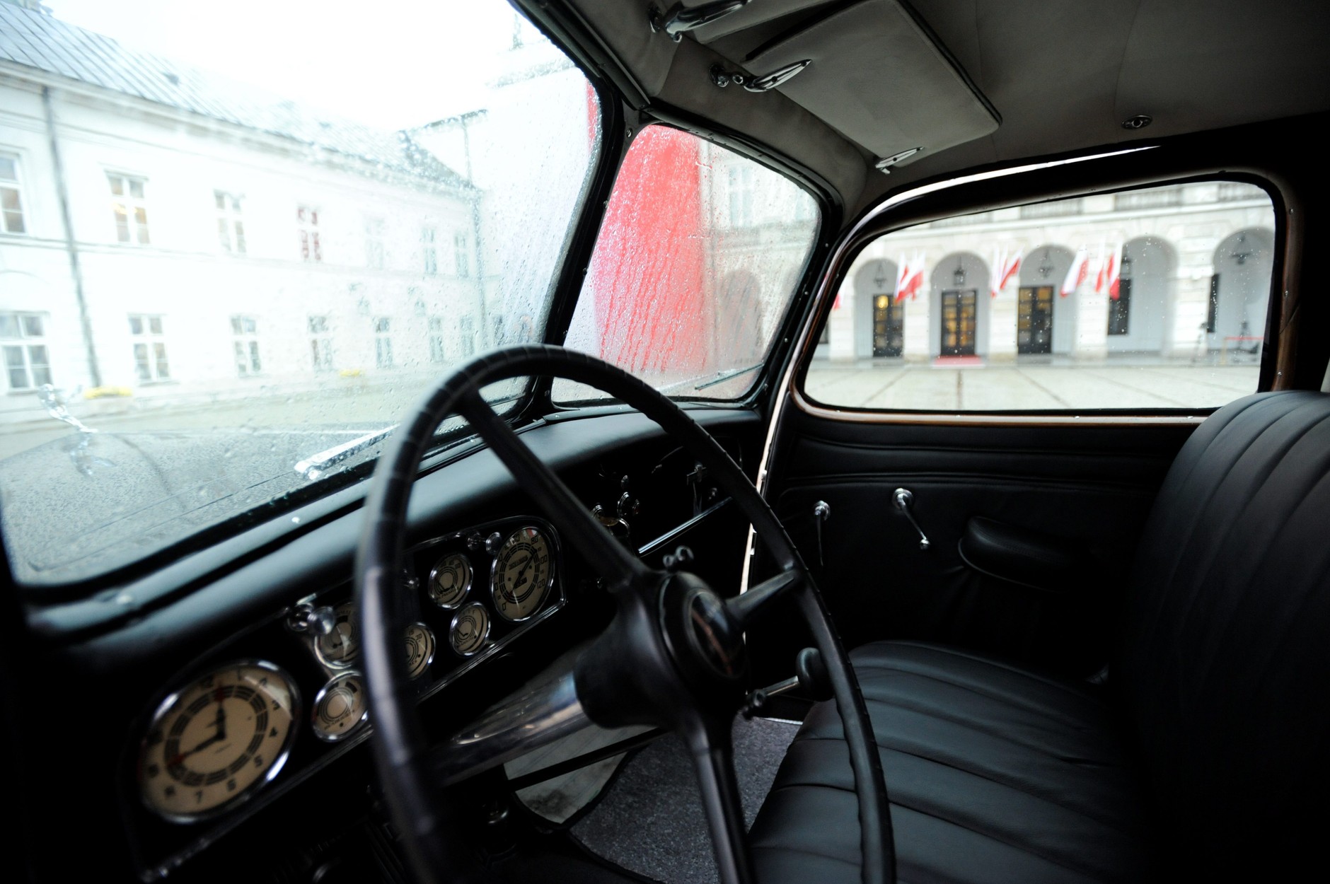 WARSZAWA CADILLAC JÓZEFA PIŁSUDSKIEGO (Cadillac 355D)