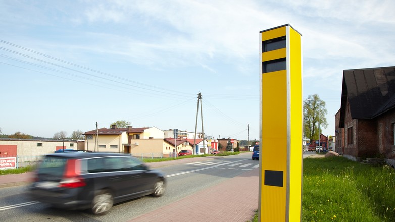 W raporcie uwzględniono też odcinki z dużą liczbą fotoradarów
