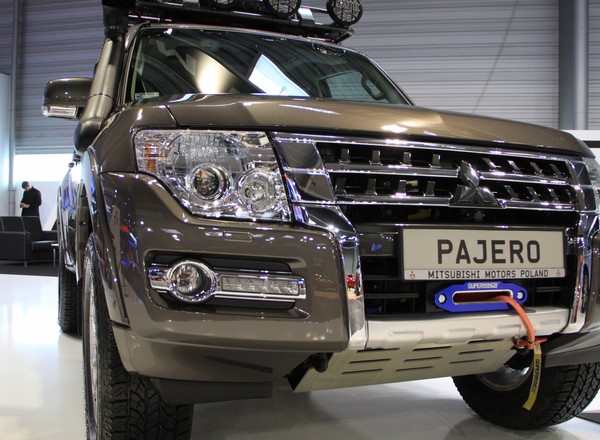 Mitsubishi Pajero: odświeżona japońska terenówka (Poznań 2015)