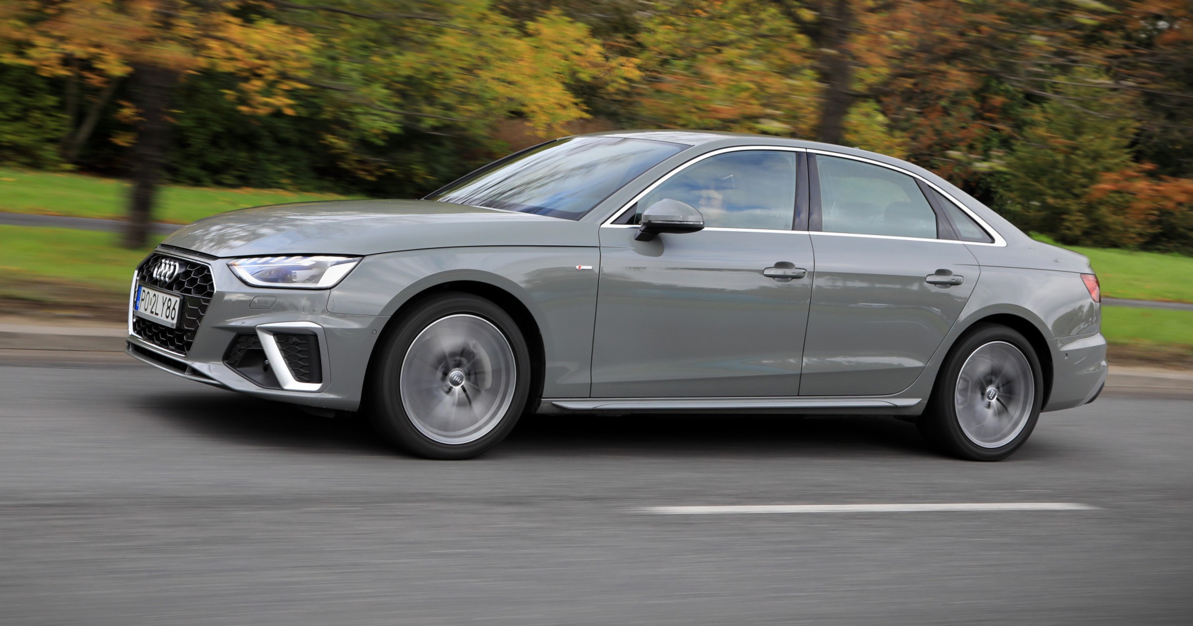 Audi A4 S line 40 TDI quattro