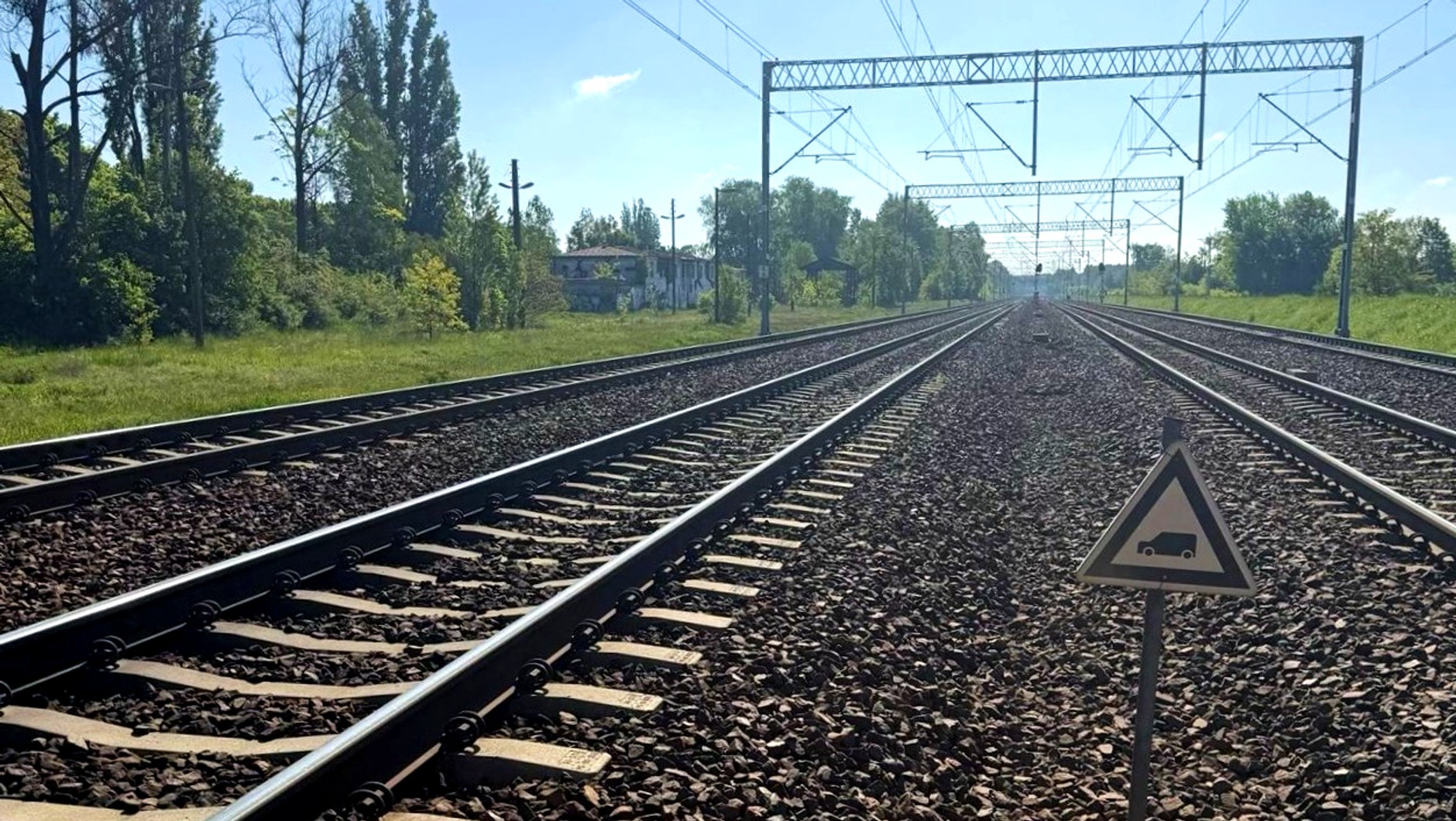 Linia kolejowa bez znaku W6