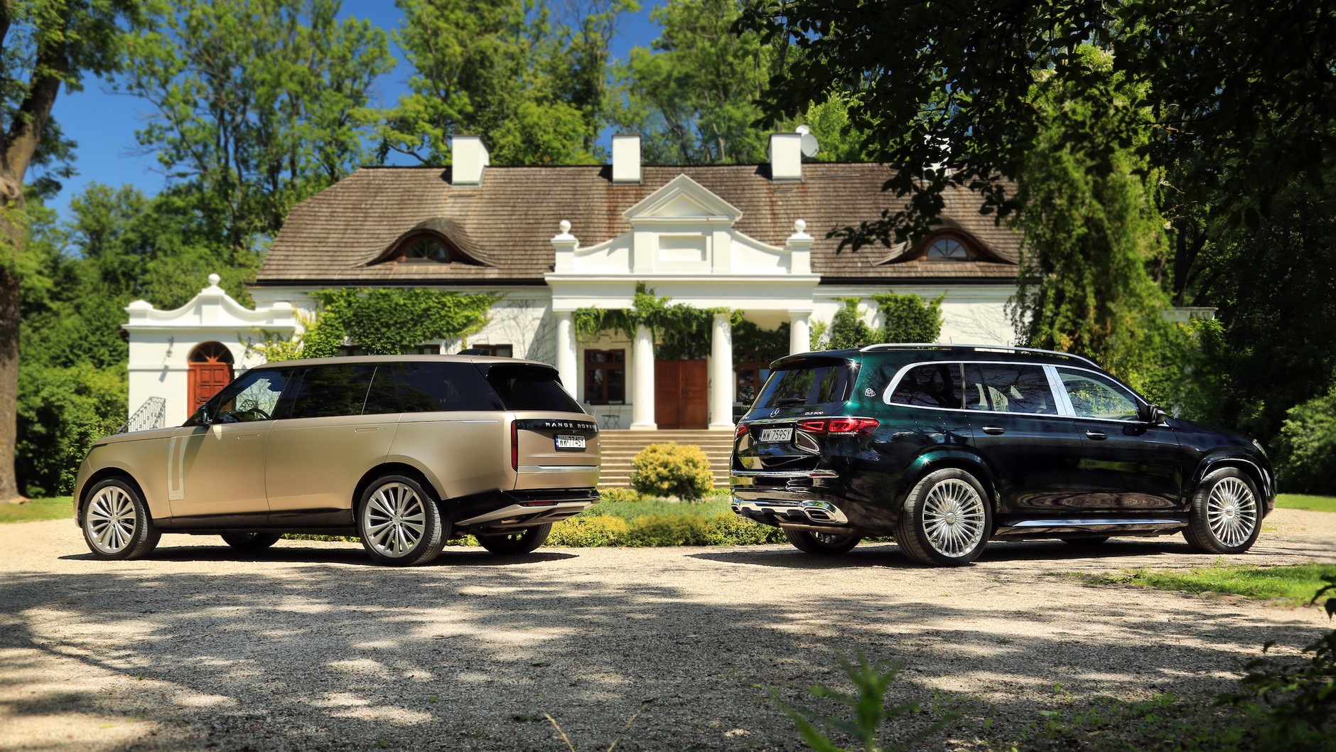 Range Rover LWB P530 First Edition i Mercedes-Maybach GLS 600