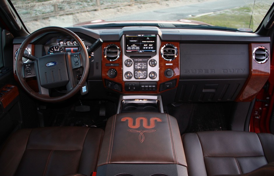 Ford F-350 Super Duty King Ranch