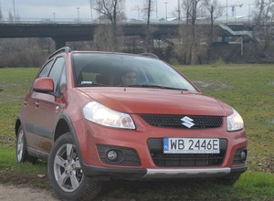 Mini-rakieta na ropę: Suzuki SX4 2.0 DDiS Premium