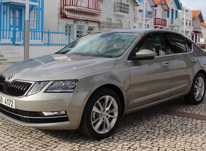 Skoda Octavia po face liftingu: pierwsza jazda wersją 1.0 TSI