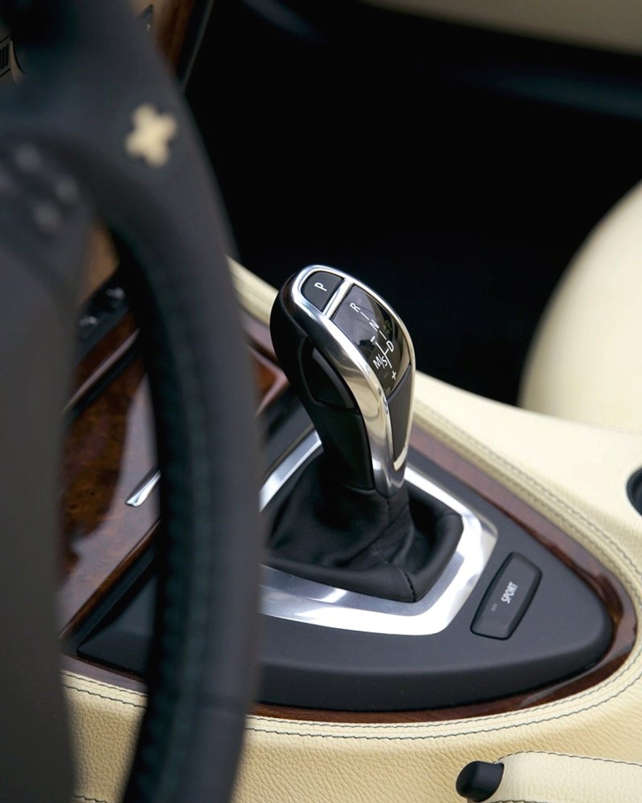 IAA Frankfurt 2007: BMW Alpina B6 S Coupe