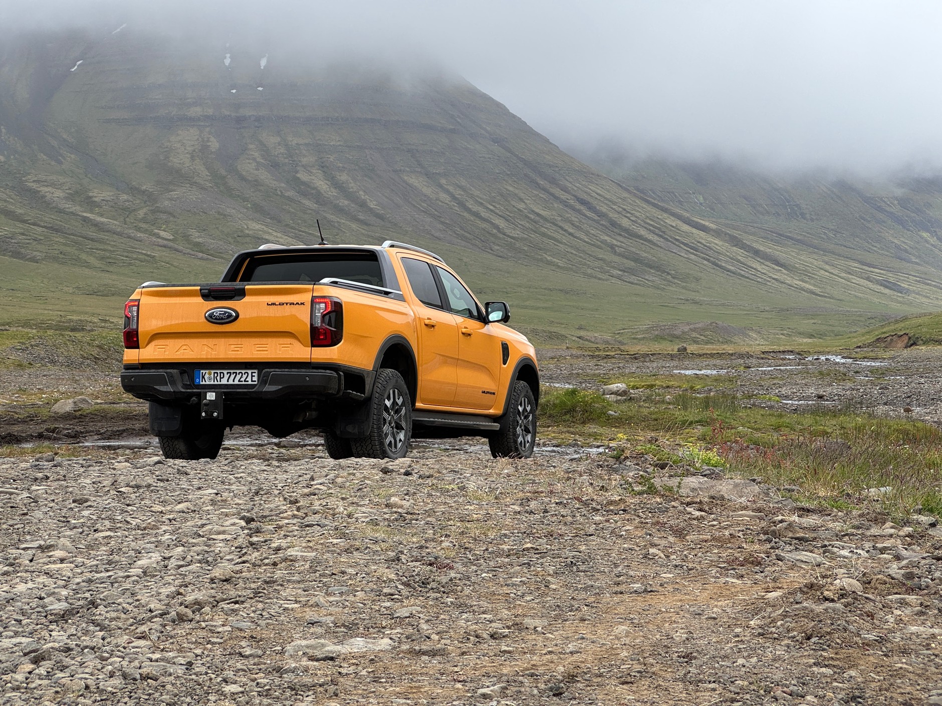 Ford Ranger PHEV 2025