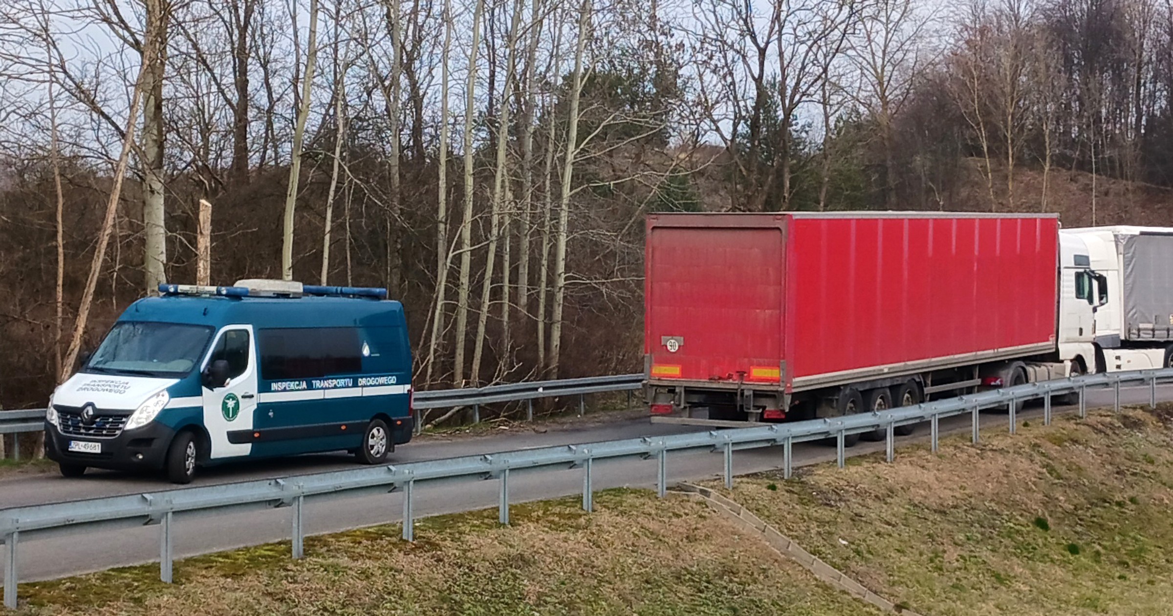 Inspektorzy doszukali się aż 31 wykroczeń u tego kierowcy