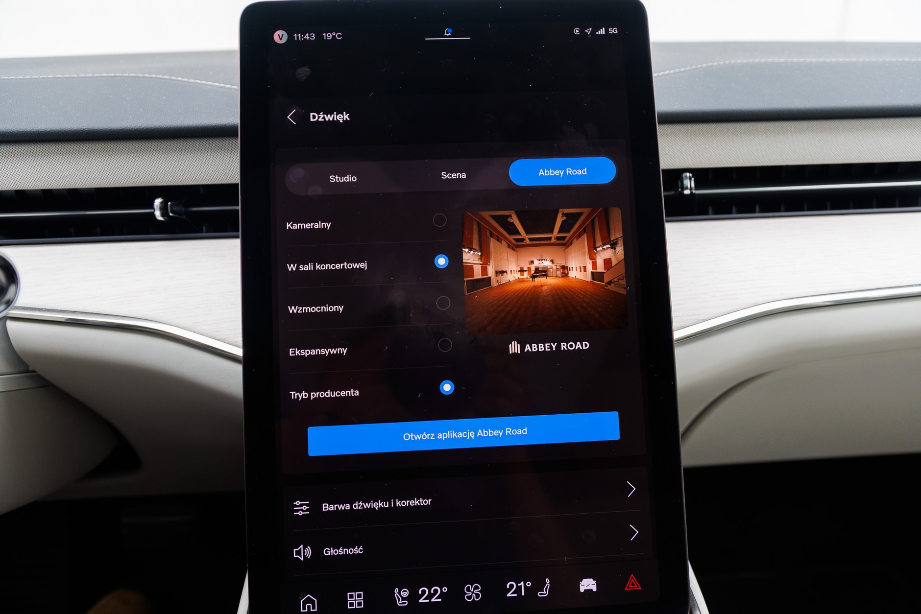 Volvo ES90