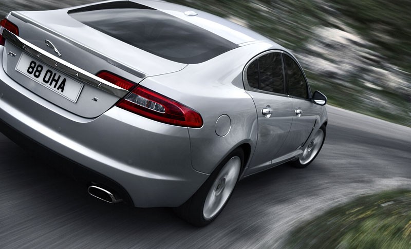 Jaguar XF Diesel S: nowy superdiesel 3.0D