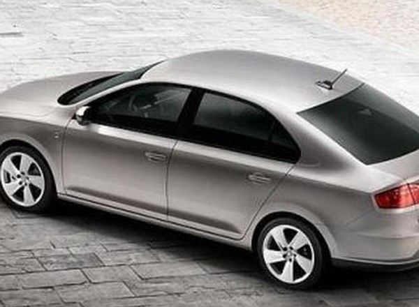 Nowy Seat Toledo oficjalnie