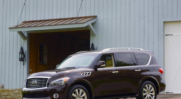 Infiniti QX56 - zdjęcia
