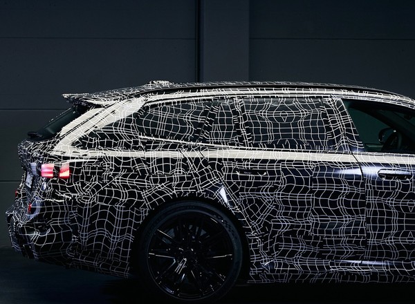 Mamy zdjęcia BMW M5 Touring. Nietypowy napęd ma przynieść rekordową moc