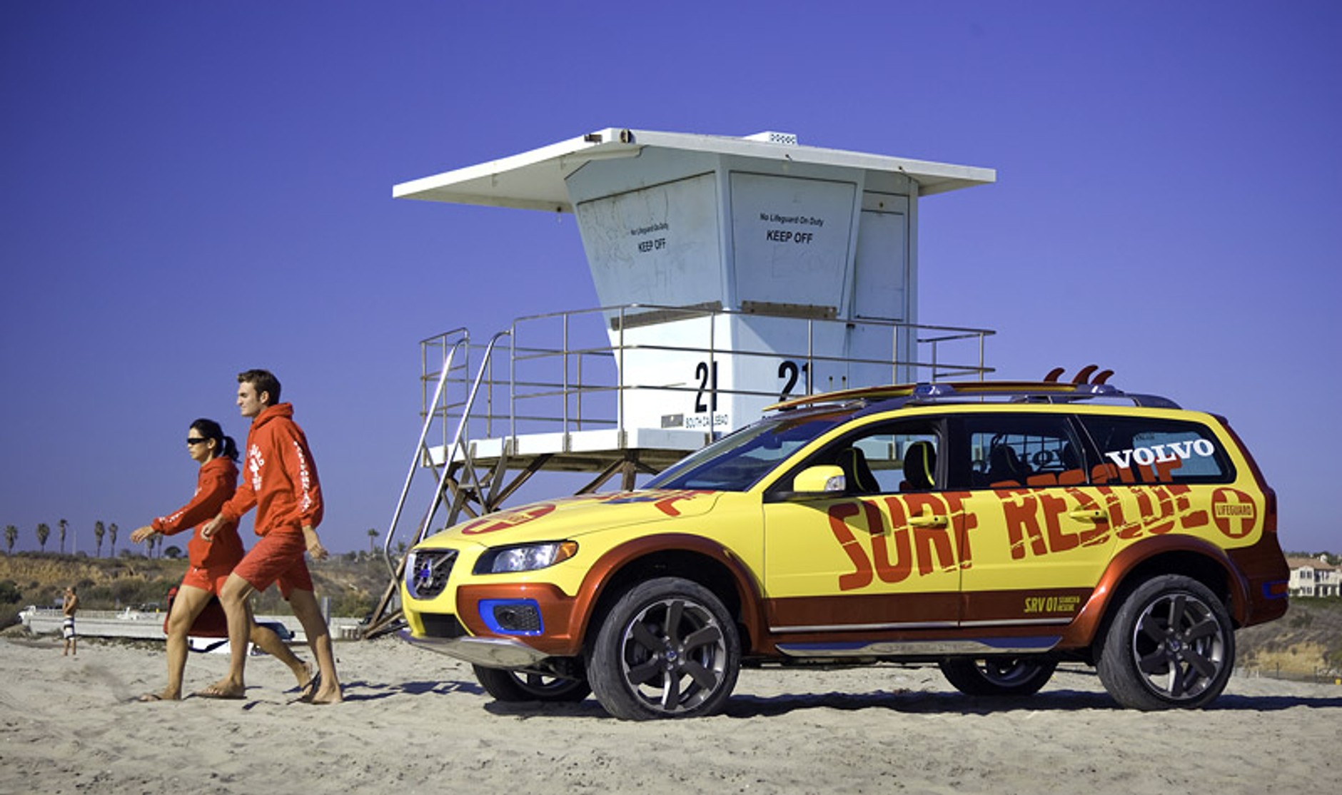 SEMA 2007: Volvo XC70 Surf Rescue Safety – stylowy ratownik