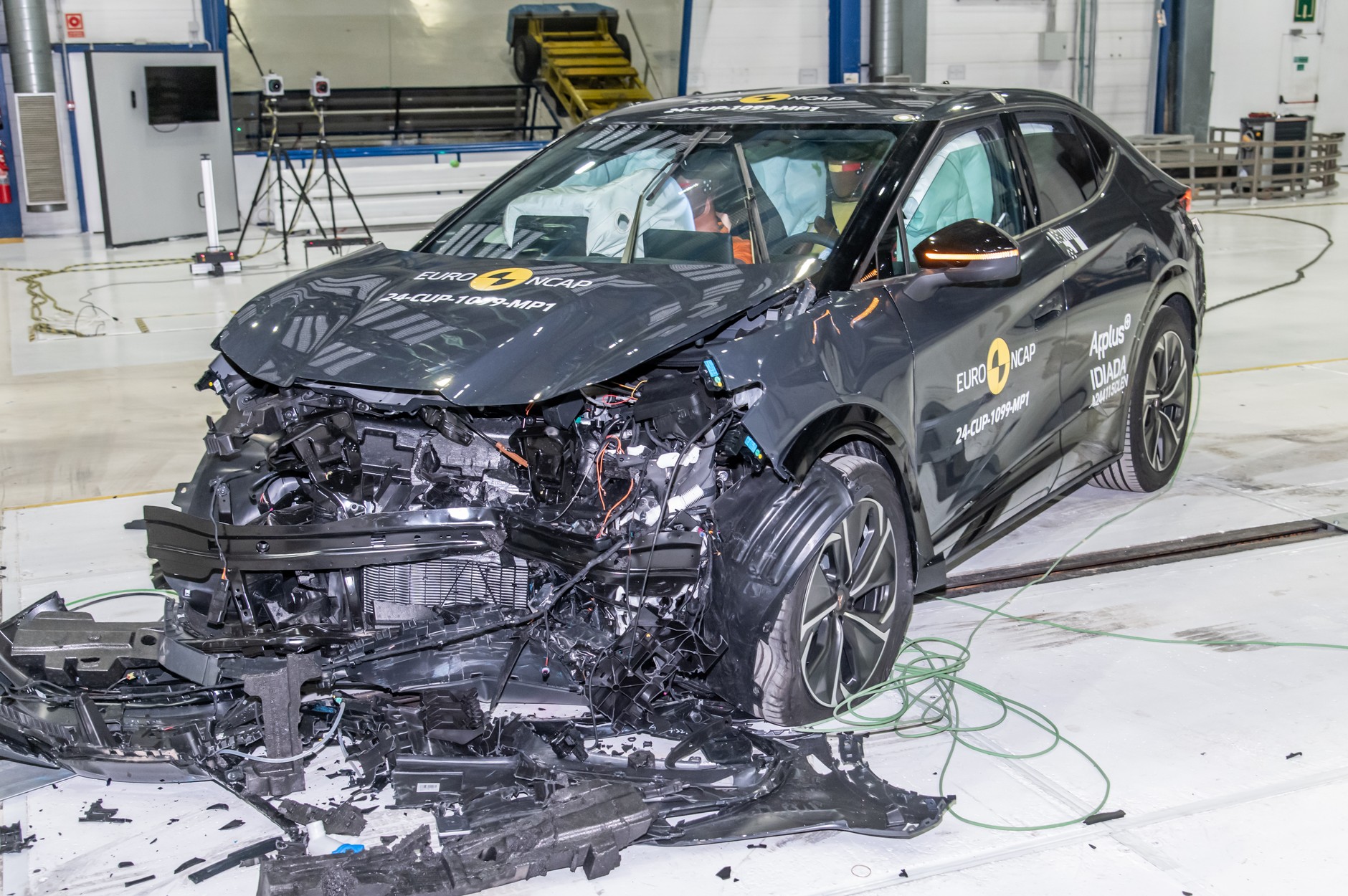 Crash test: Cupra Tavascan