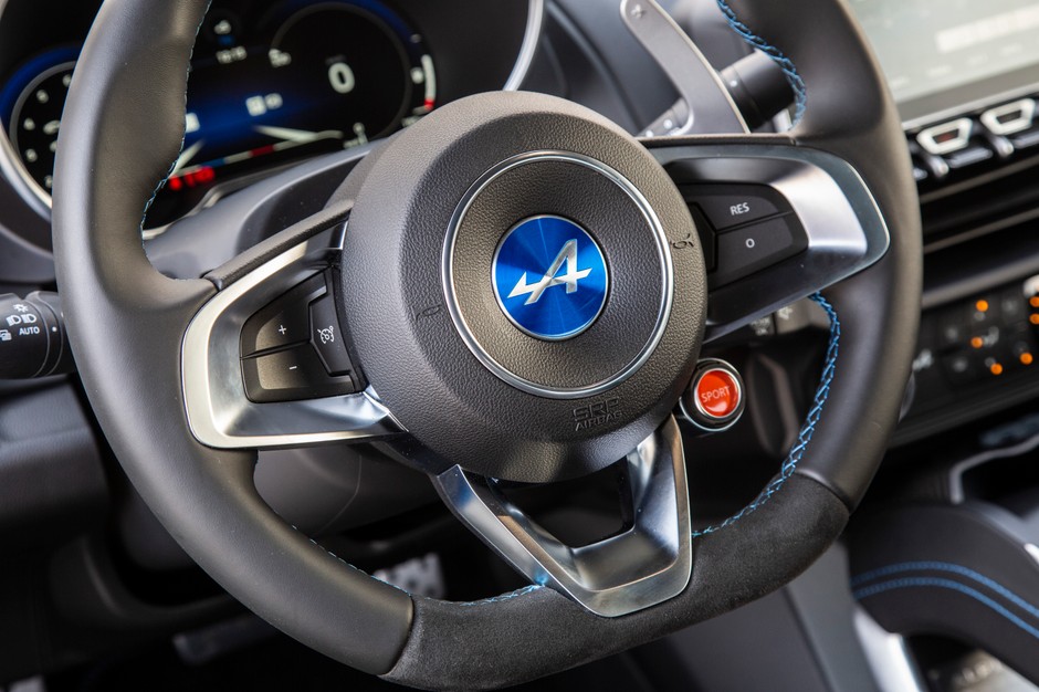 Alpine A110