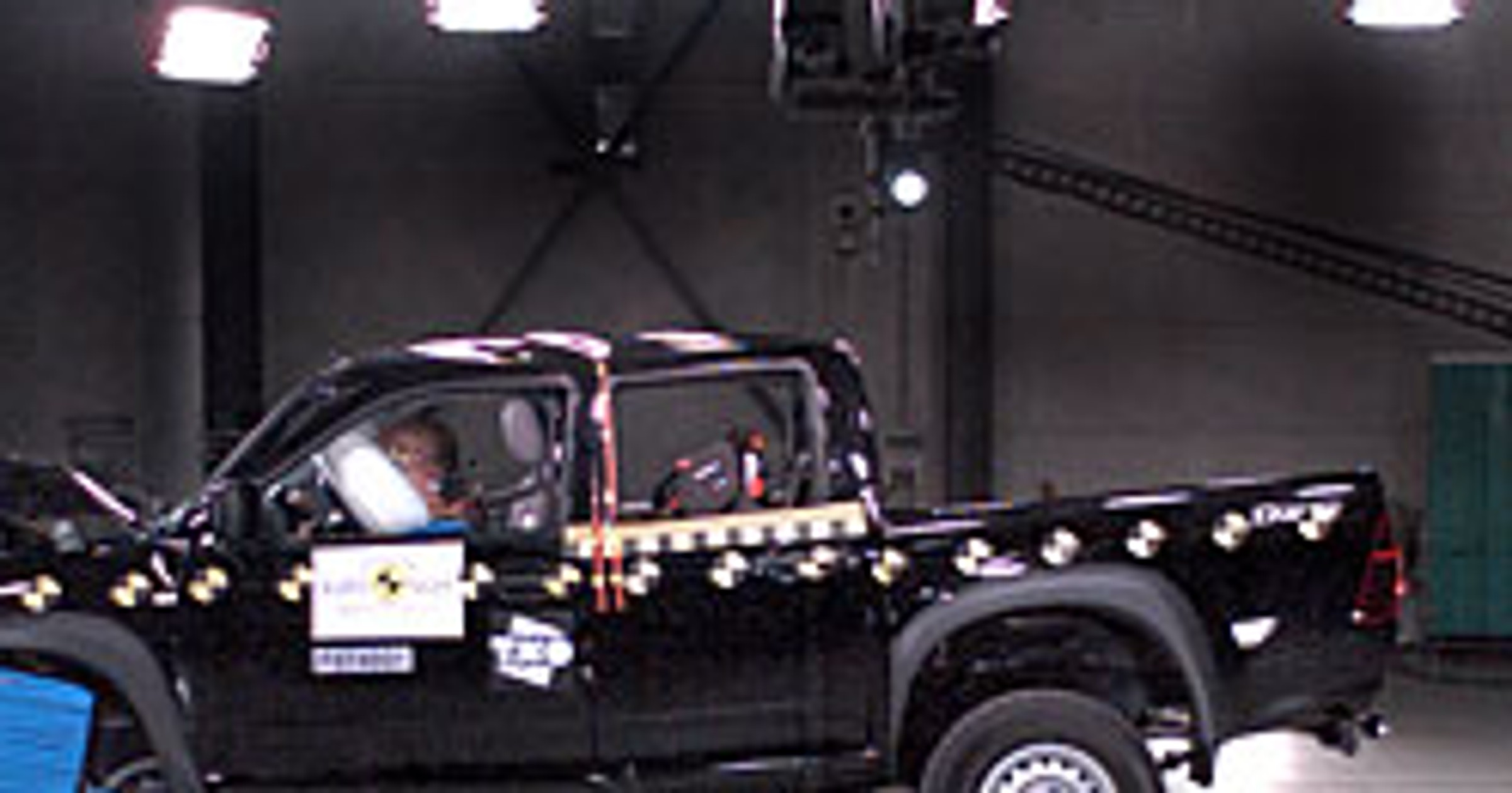 Euro NCAP: Isuzu D-Max - Rodeo w laboratorium